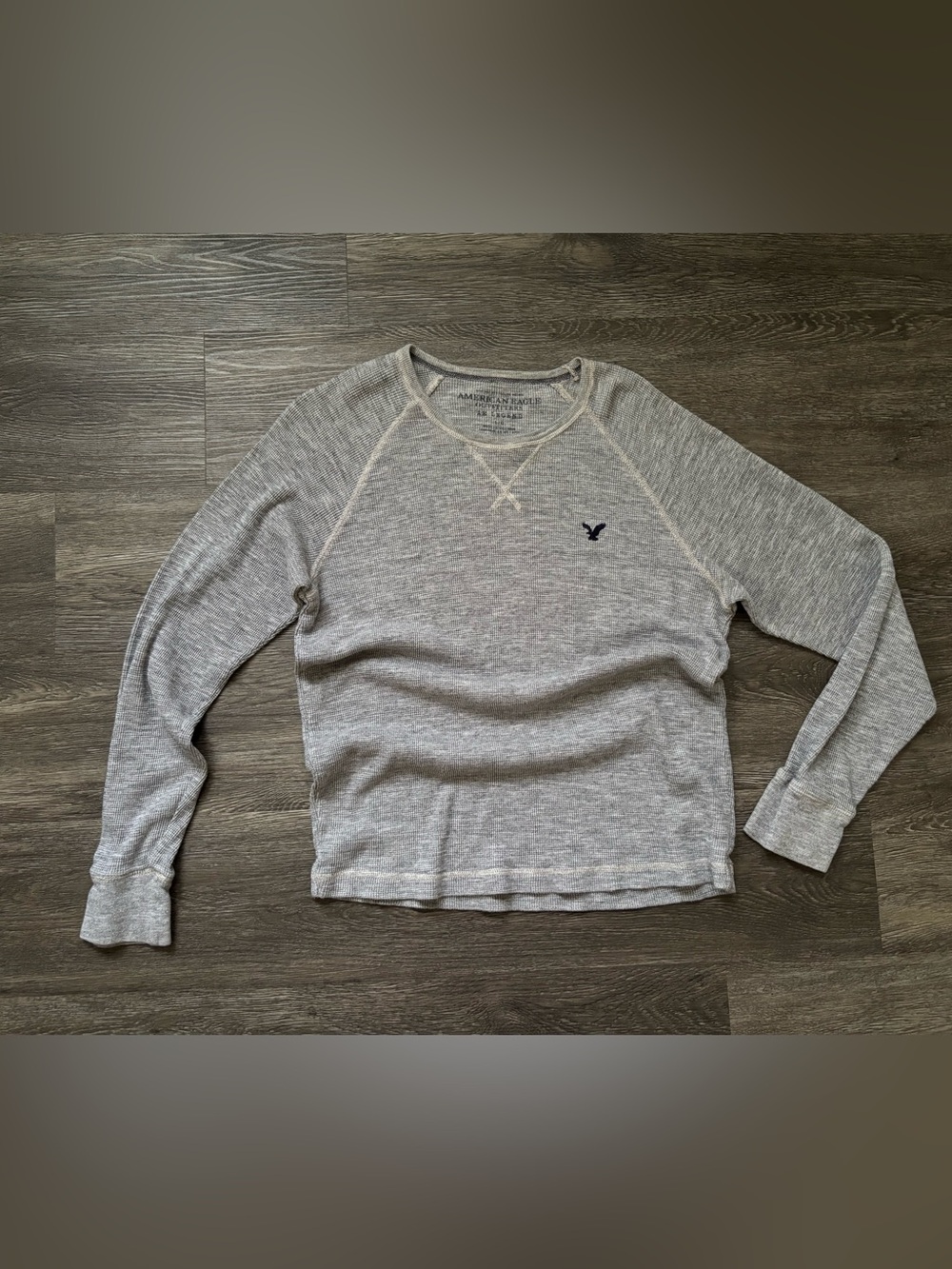 American Eagle Outfitters Light Gray Long Sleeve Crew Sweatshirt with Navy Logo
